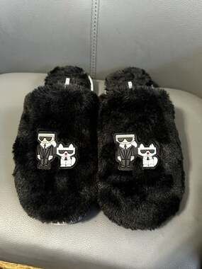 Karl Lagerfeld Paris Women Faux Furry Slippers/Slide with Famous Face & Cat Logo